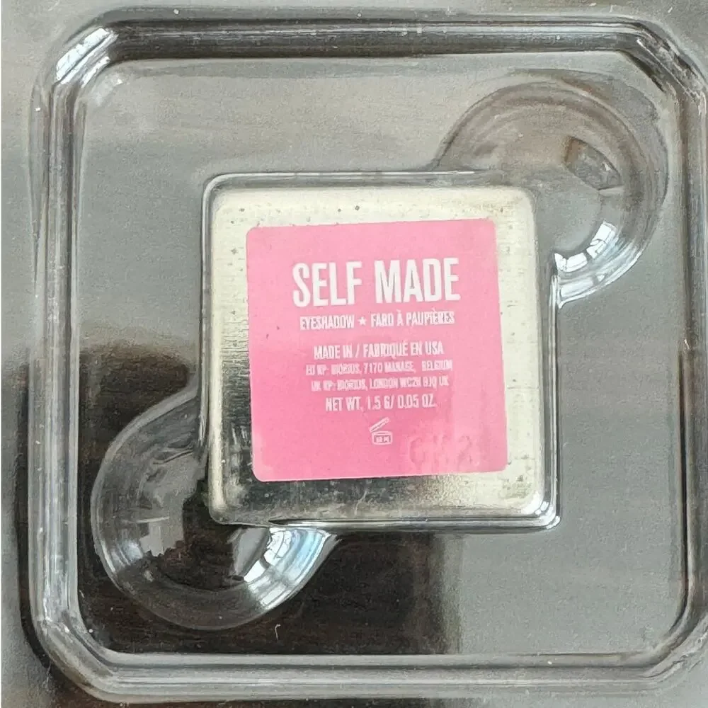 NIB Jeffree Star Artistry Singles in Self‎ Made